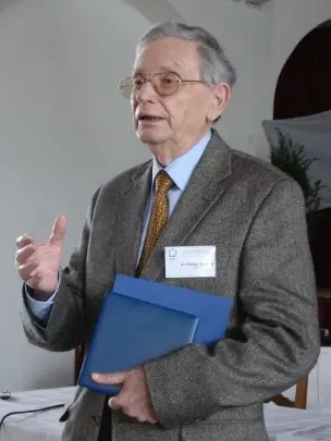 Dr. Enyedi Gy&ouml;rgy &ndash; urbanistak.hu